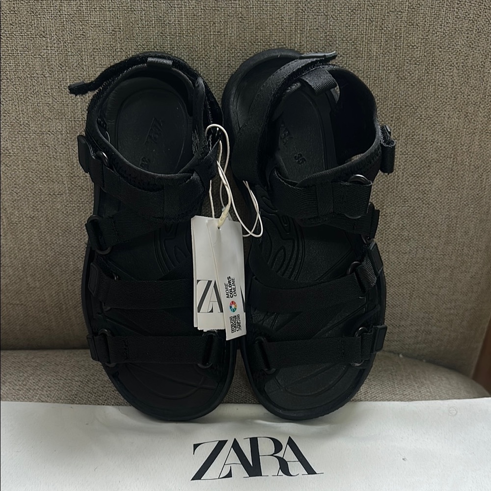 Zara (kids)  Black Multi-Strap Sandals